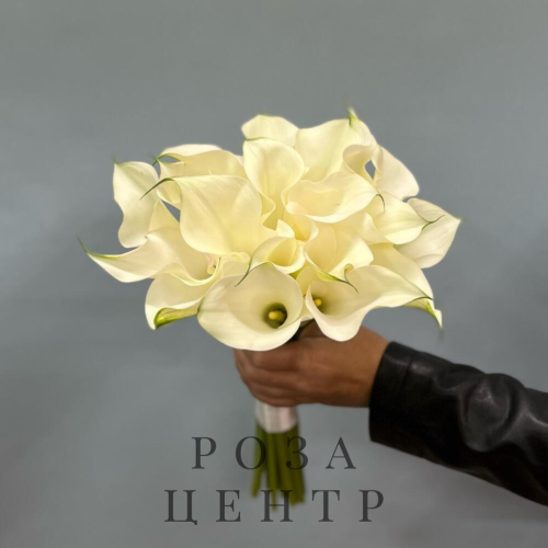 Букет невесты из белых калл