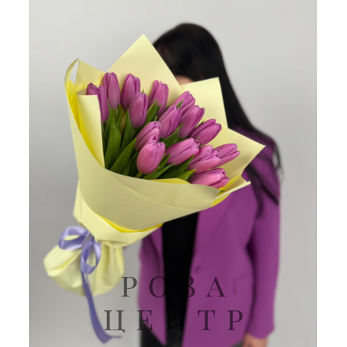 15 фиолетовых тюльпанов