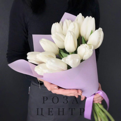 Букет из белых тюльпанов
