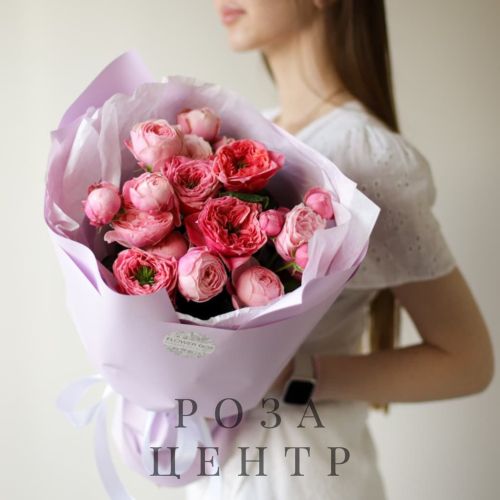 Микс роз в лавандовом оформлении
