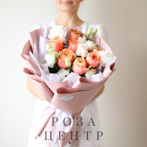 Пионовидные персиковые розы сэустомой №1579