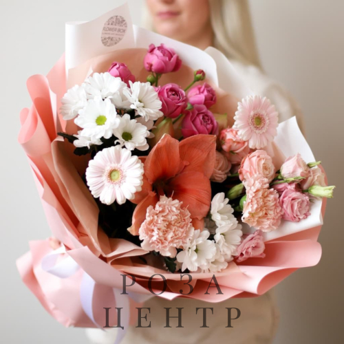 Розовый букет с ярким амариллисом №1480
